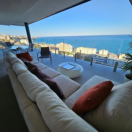 Seaviews Cornor Penthouse *