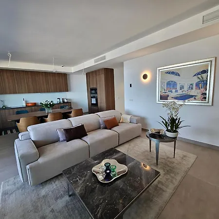 Apartment Seaviews Cornor Penthouse